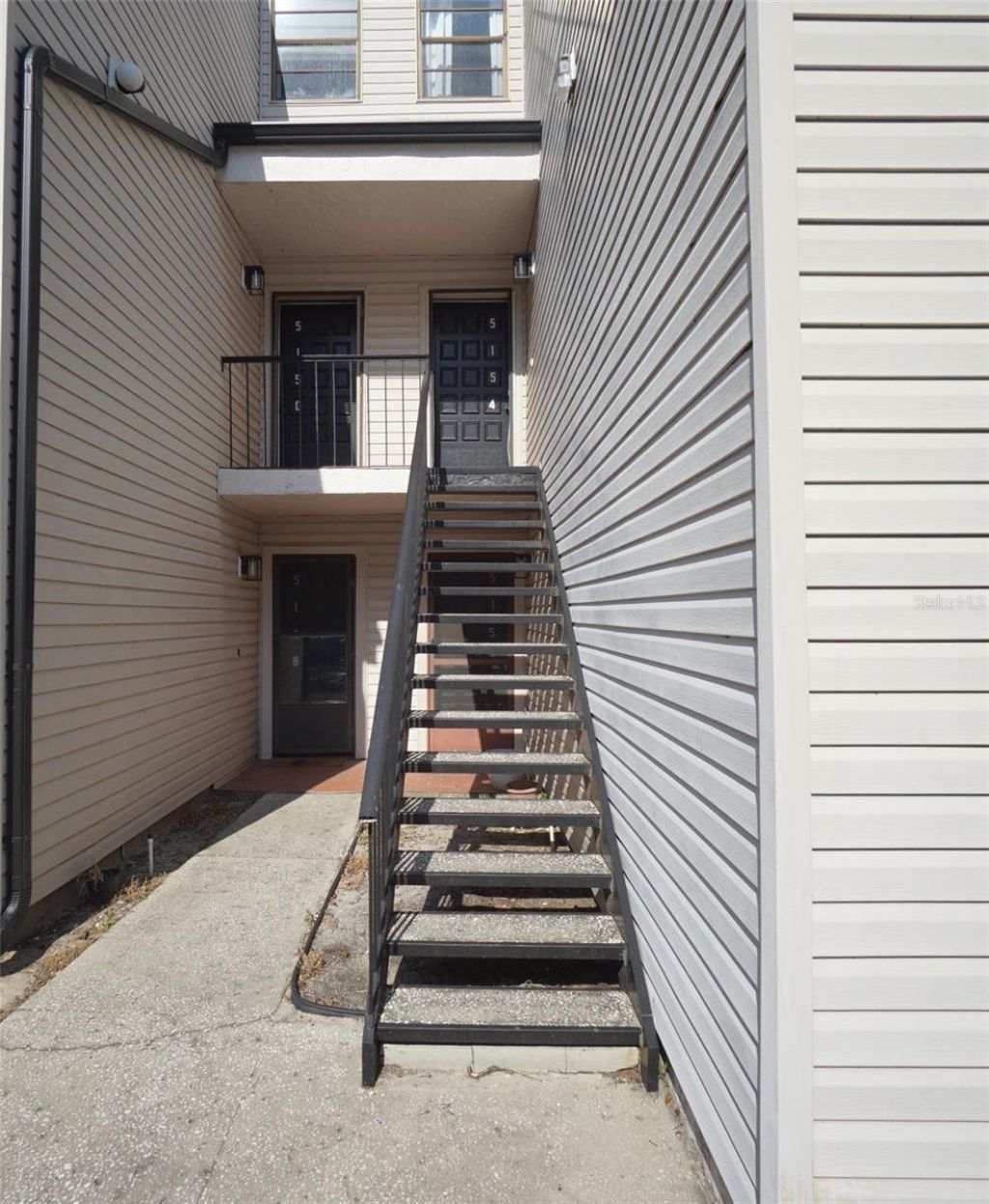 5154 Puritan Circle, Unit 1222, Tampa, FL 33617 Main Photo