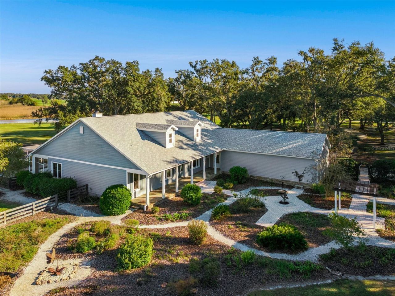 4636 W Knights Griffin Road, Plant City, FL 33565 Photo