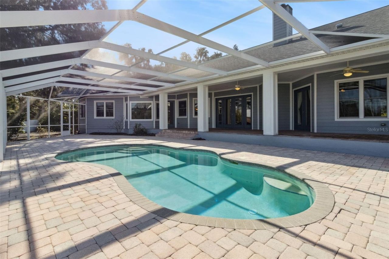 4636 W Knights Griffin Road, Plant City, FL 33565 Photo