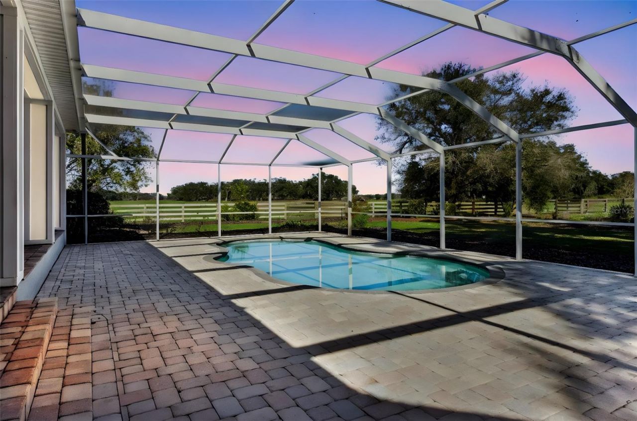 4636 W Knights Griffin Road, Plant City, FL 33565 Photo