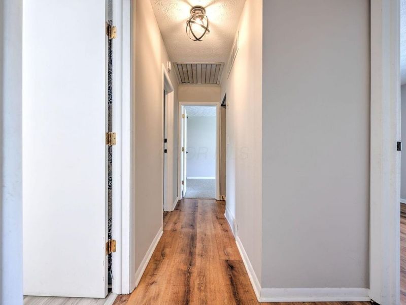 5486 Pine Bluff Road, Columbus, OH 43229 Photo 18