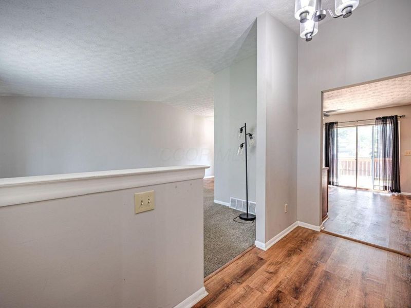 5486 Pine Bluff Road, Columbus, OH 43229 Photo 4