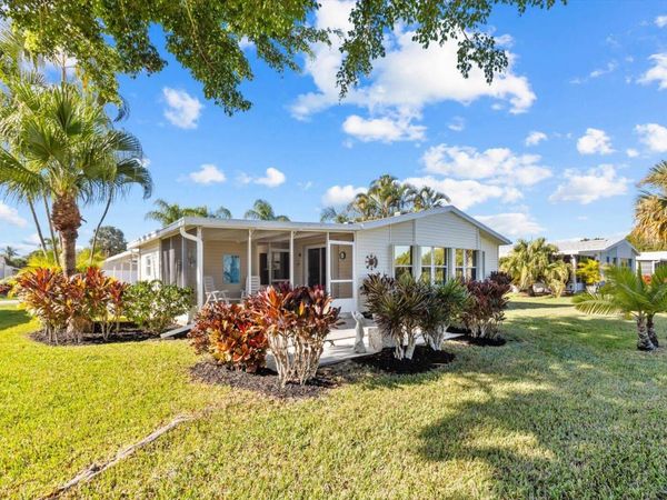 8162 13th Hole Drive, Port St. Lucie, FL 34952