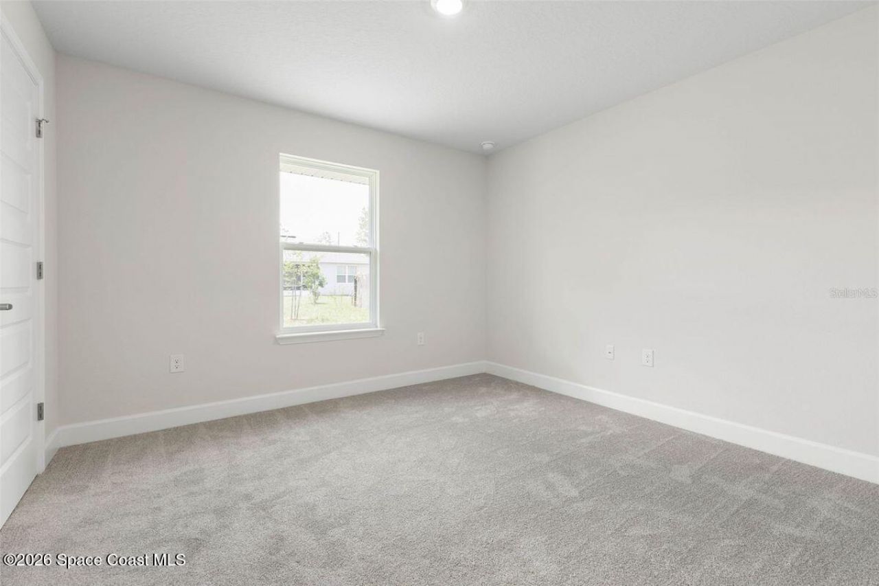 962 Seneca Avenue, Sebastian, FL 32958 Photo