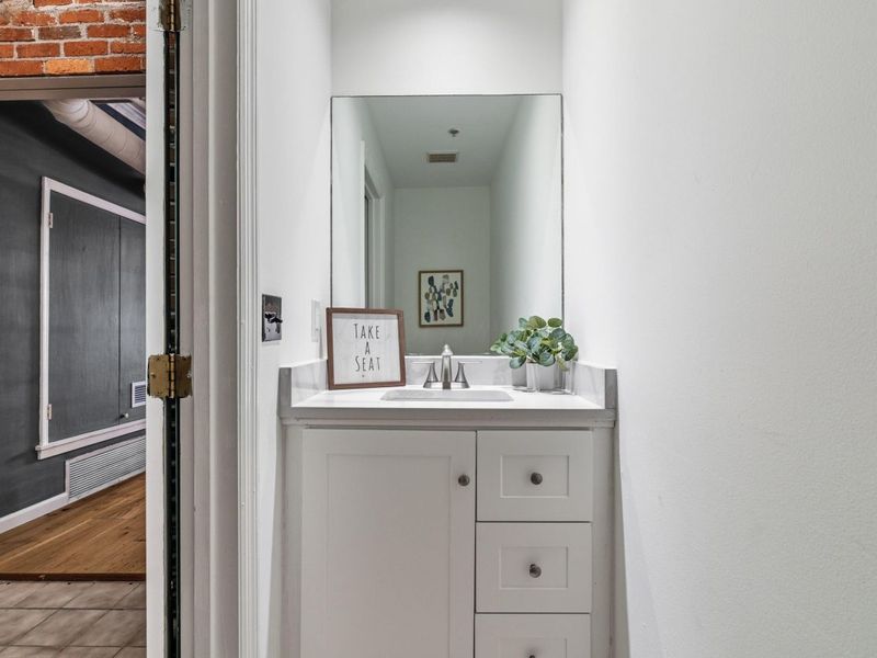 432 E Rich Street, Unit 4J, Columbus, OH 43215 Photo 19