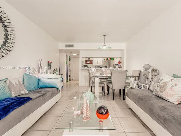 8006 SW 149th Ave, Unit D109, Miami, FL 33193