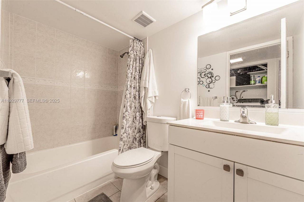 8006 SW 149th Ave, Unit D109, Miami, FL 33193 Photo