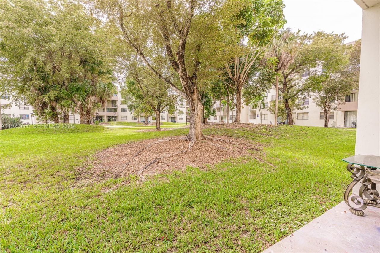 8006 SW 149th Ave, Unit D109, Miami, FL 33193 Photo