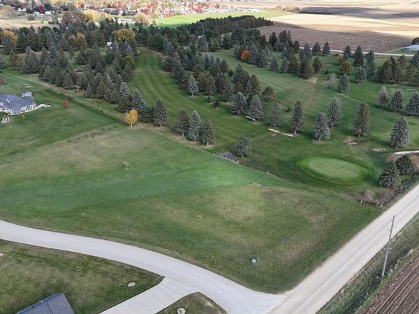 53022 253rd Avenue , Plainview, MN 55964