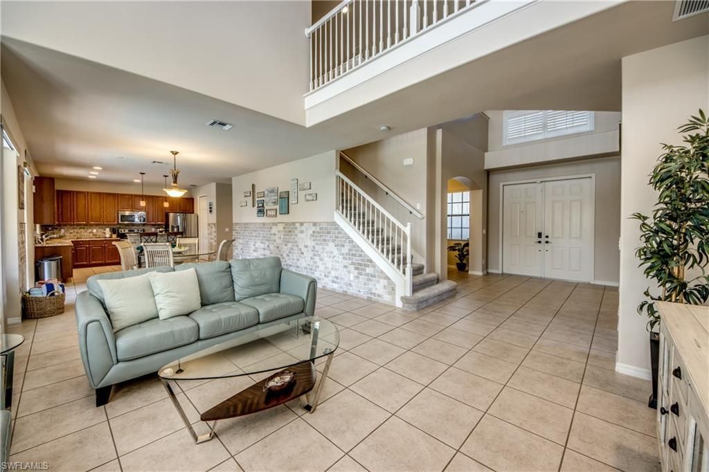 5601 Del Rio Ct, Cape Coral, FL 33904 Photo