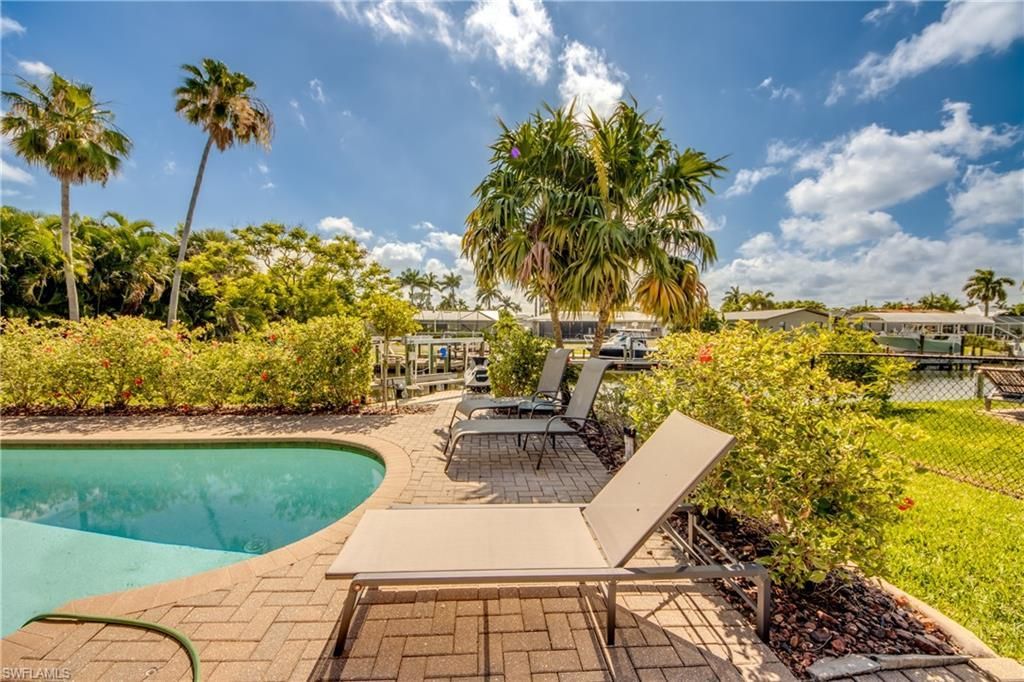 5601 Del Rio Ct, Cape Coral, FL 33904 Photo