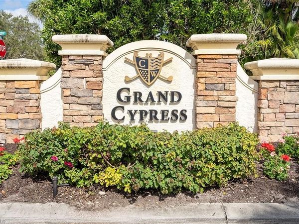 3445 Grand Cypress DR, Unit 202, NAPLES, FL 34119
