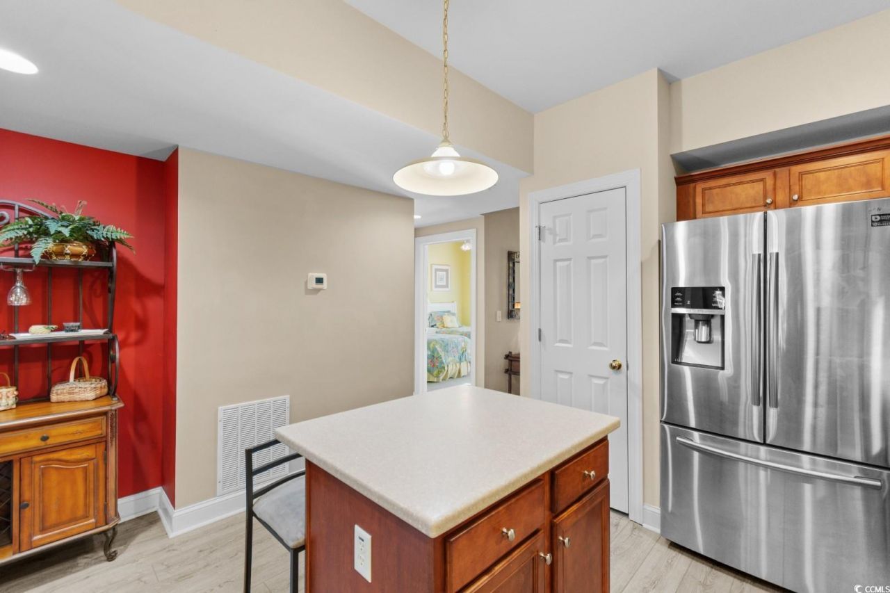 311 2nd Ave. N Photo 8