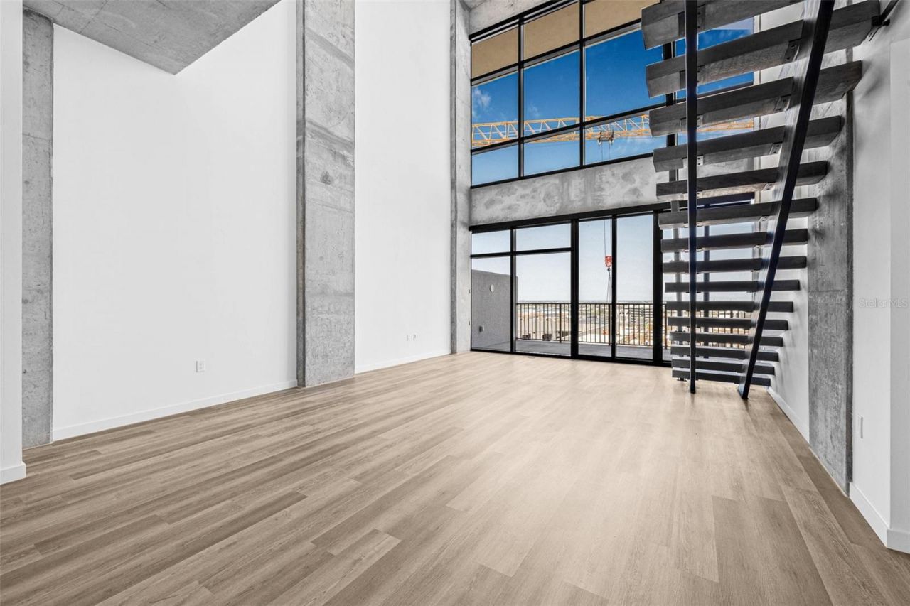 221 Main Street N, Unit PH 1603, Saint Petersburg, FL 33716 Photo