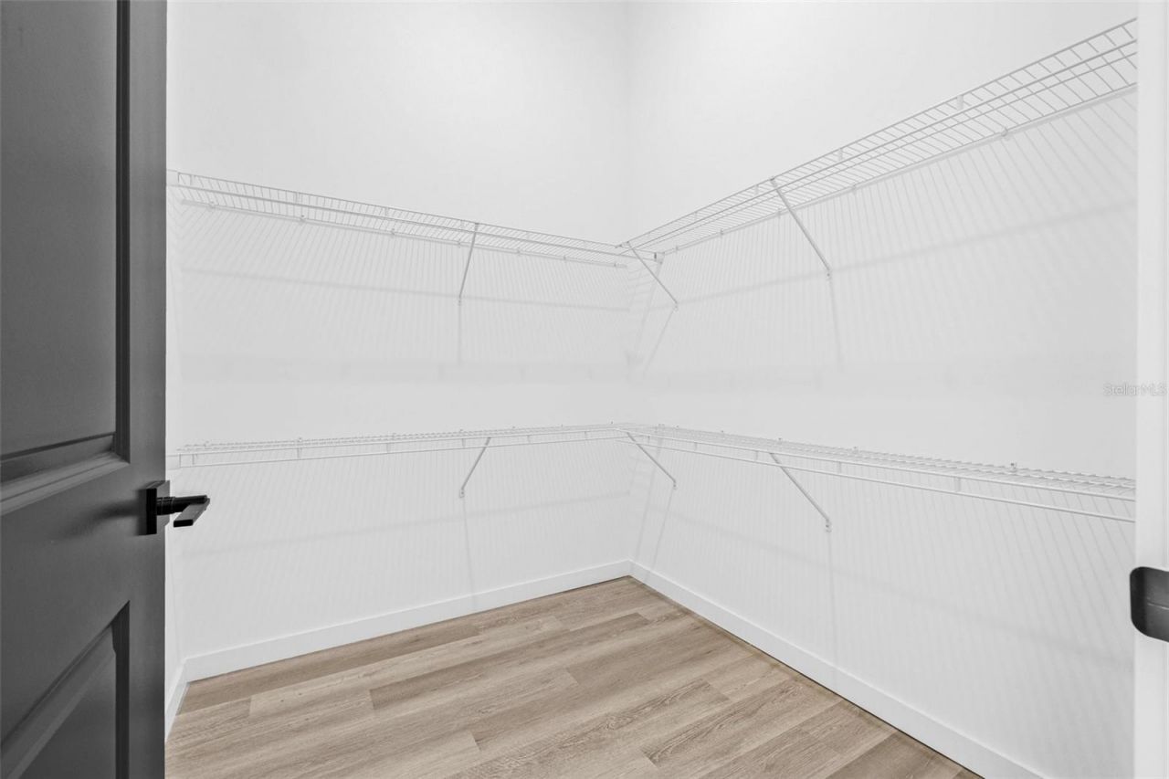 221 Main Street N, Unit PH 1603, Saint Petersburg, FL 33716 Photo