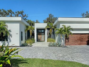 1421 N LAKE SHORE DRIVE, SARASOTA, FL 34231