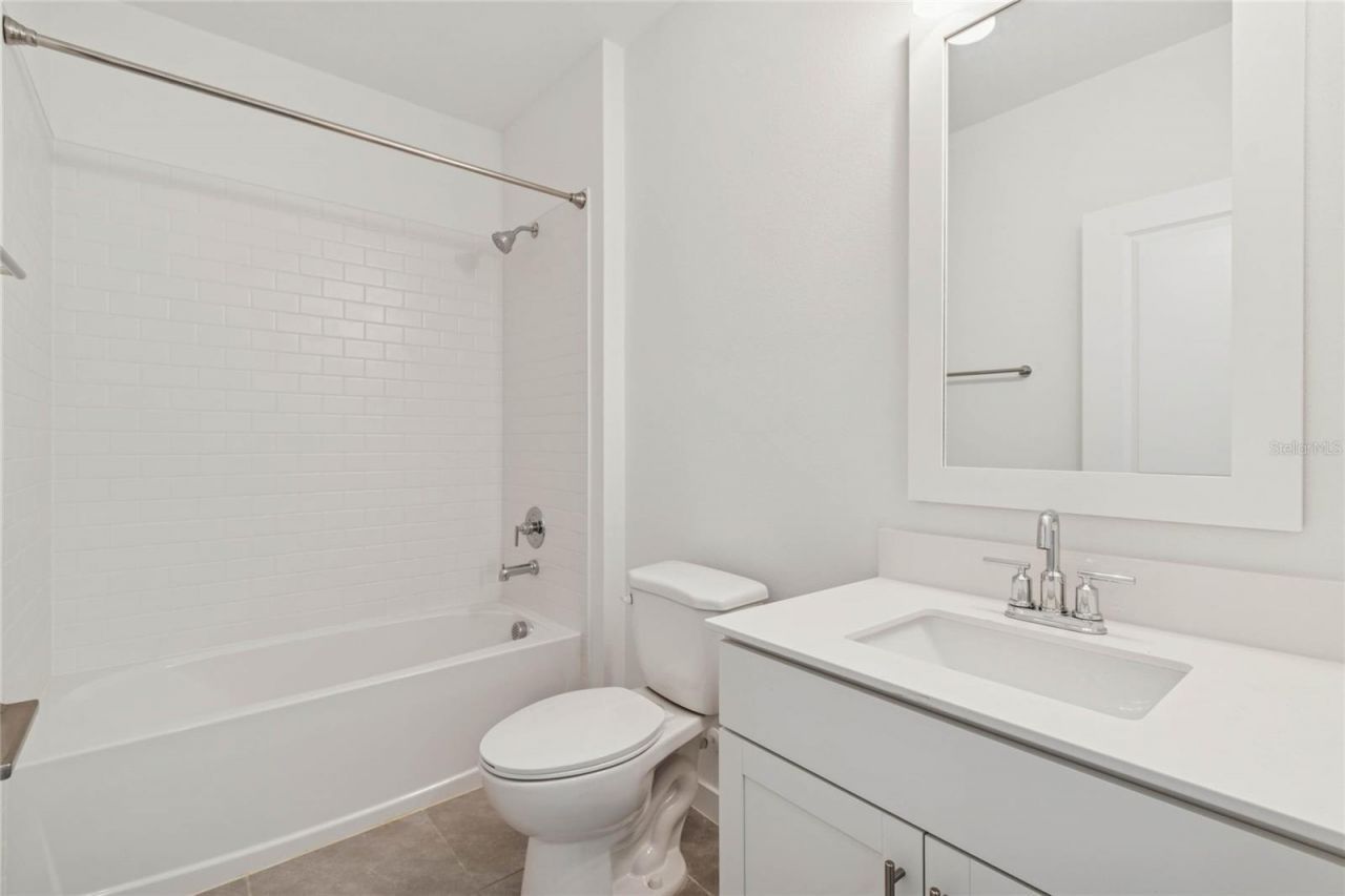3009 Halter, Unit 2, Davenport, FL 33837 Photo