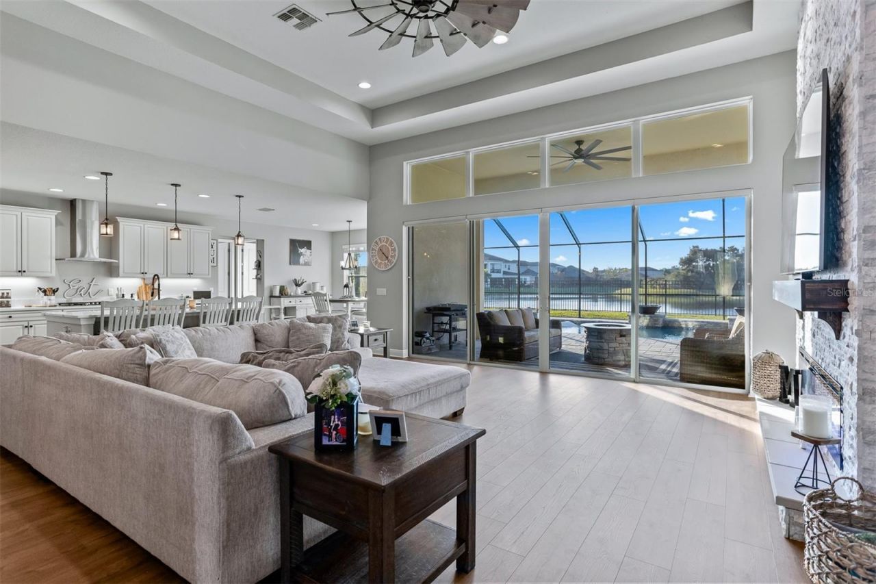 33164 Kateland Drive, Wesley Chapel, FL 33545 Photo