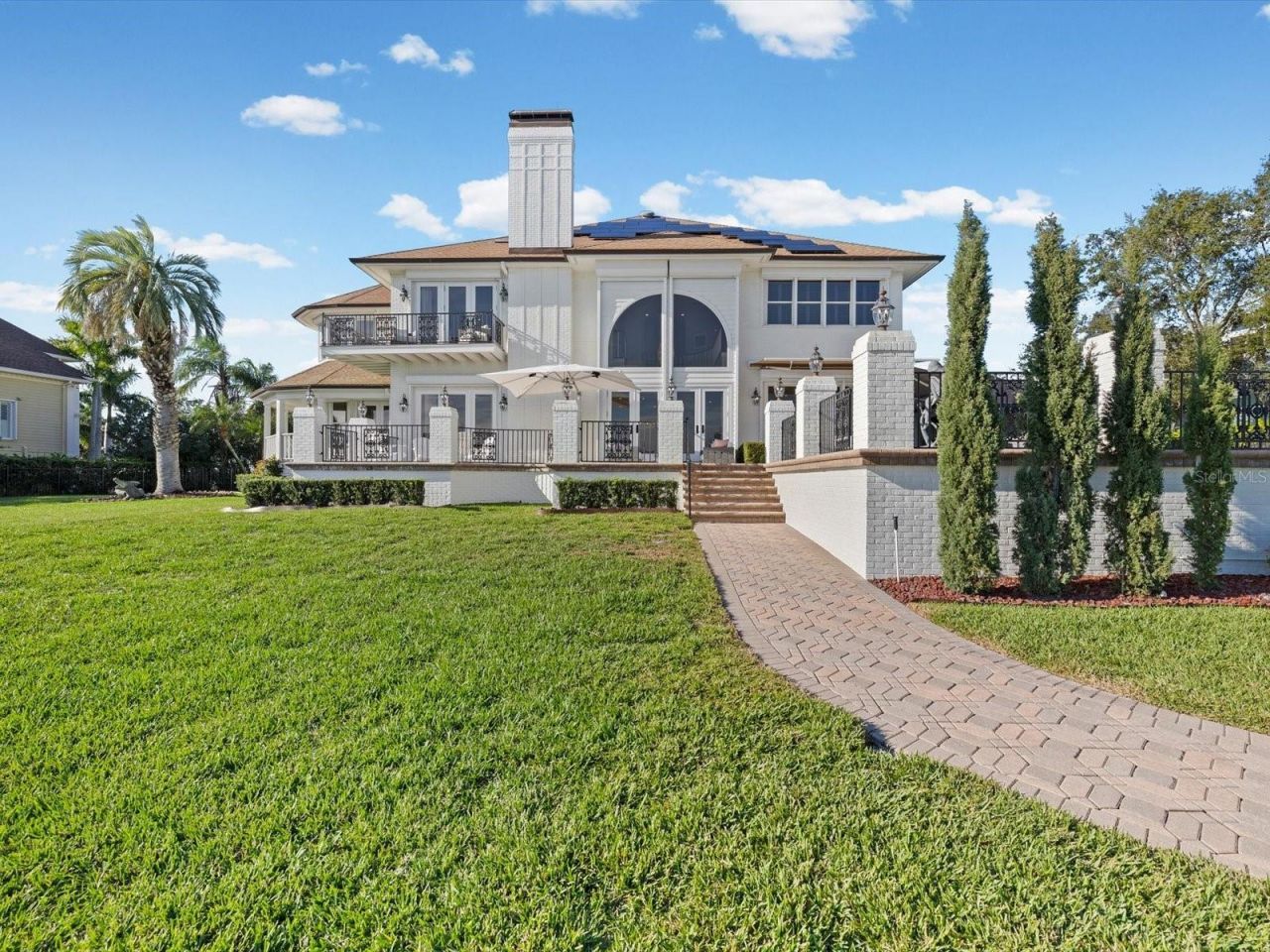 429 St Andrews Drive, Belleair, FL 33756 Photo