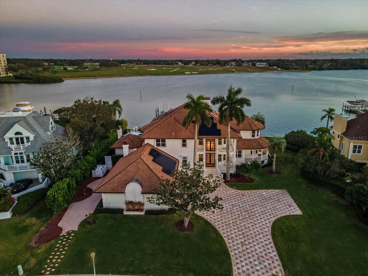 429 St Andrews Drive, Belleair, FL 33756 Photo