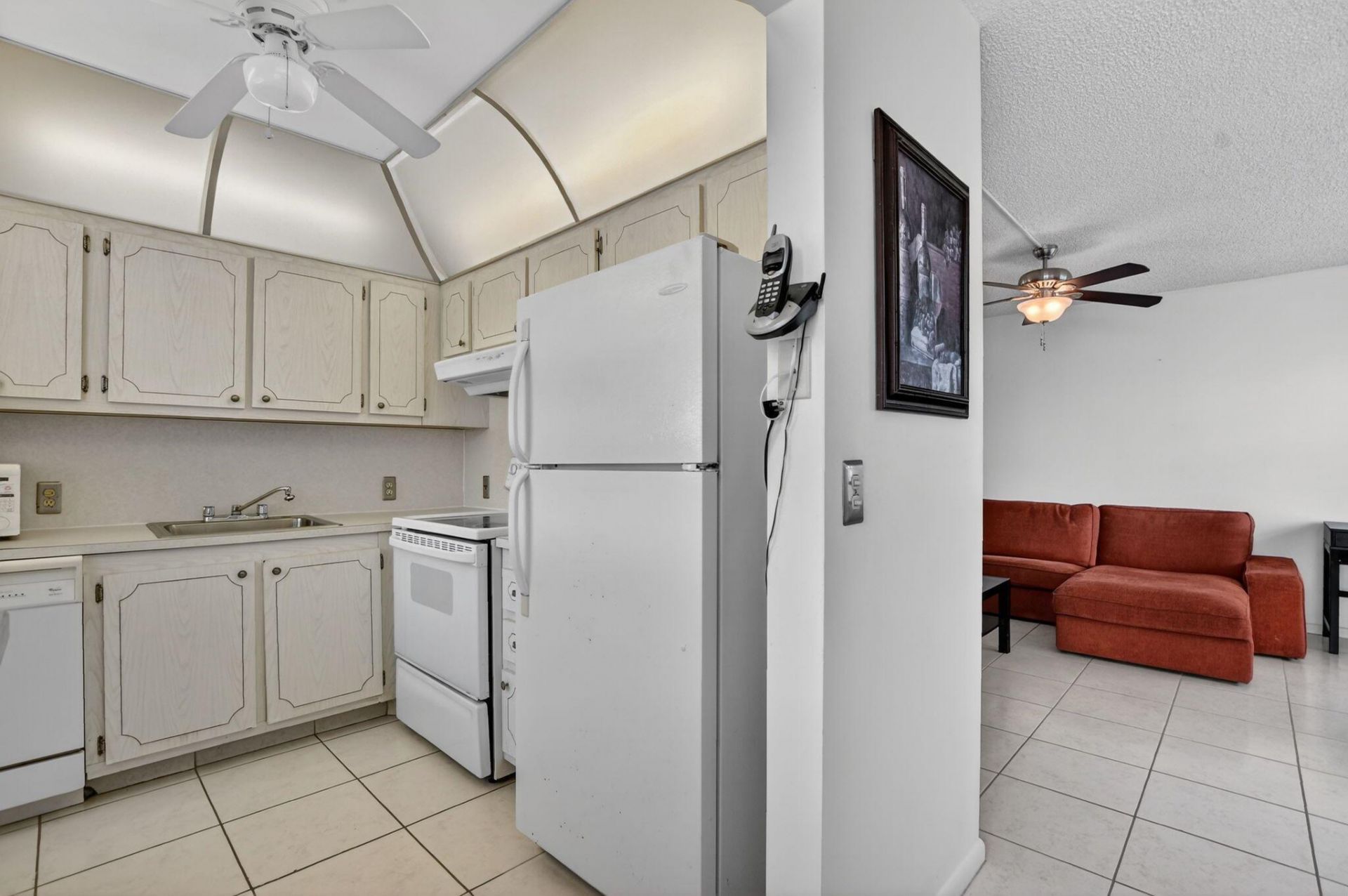 52 Mansfield B, Unit B, Boca Raton, FL 33434 Photo