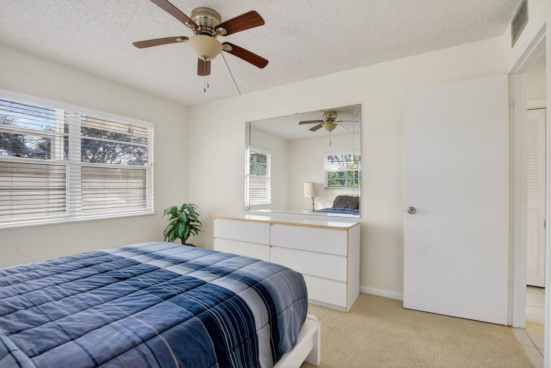 52 Mansfield B, Unit B, Boca Raton, FL 33434 Photo