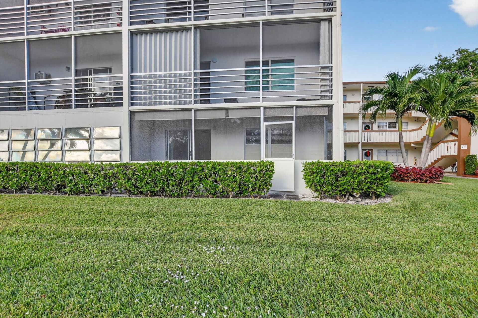 52 Mansfield B, Unit B, Boca Raton, FL 33434 Photo