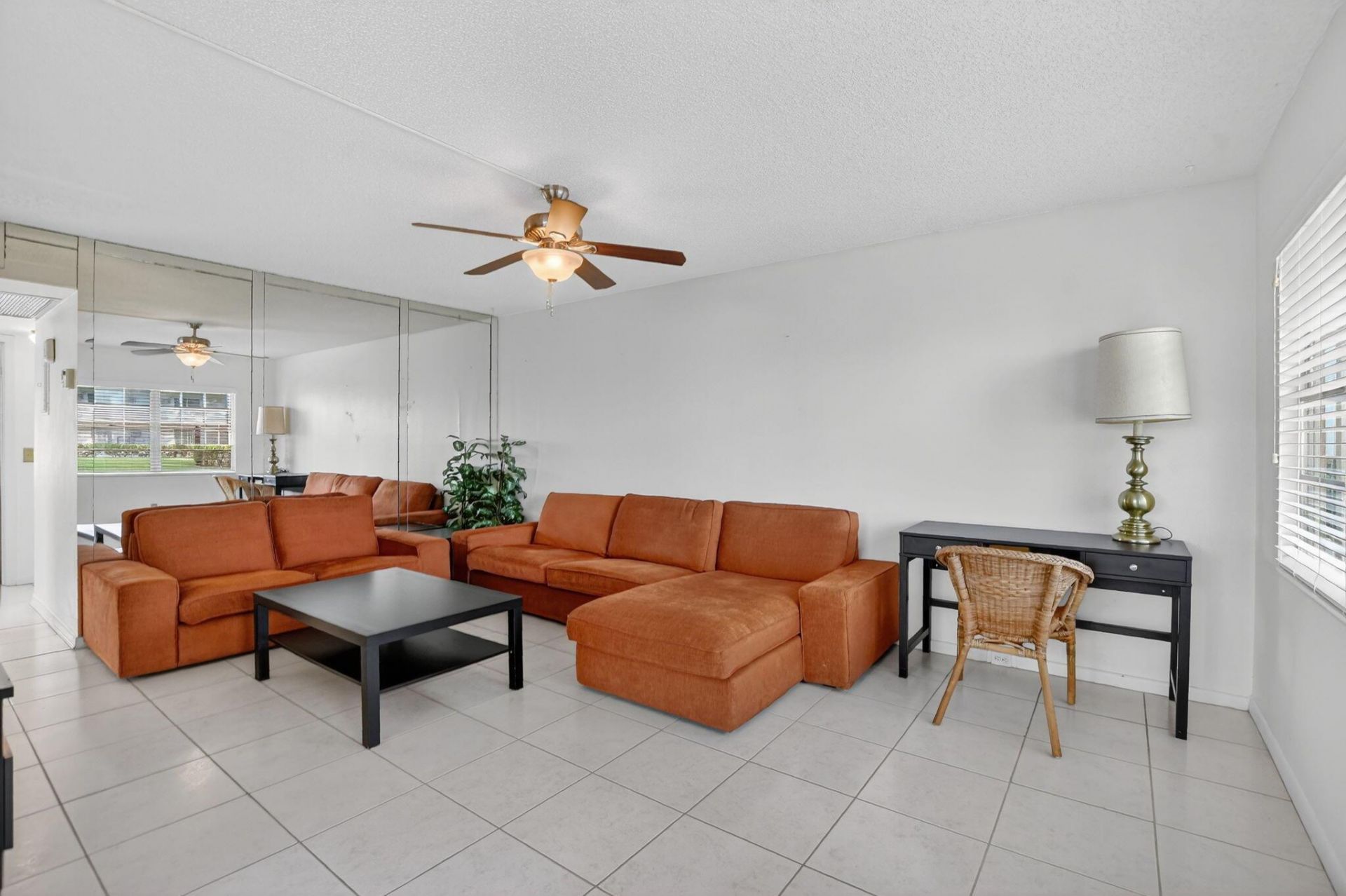 52 Mansfield B, Unit B, Boca Raton, FL 33434 Photo
