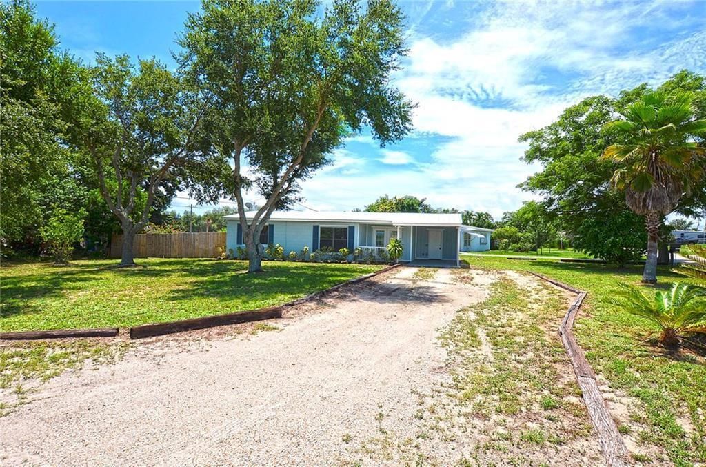 110 6th Court Sw, Vero Beach, FL 32962 Photo