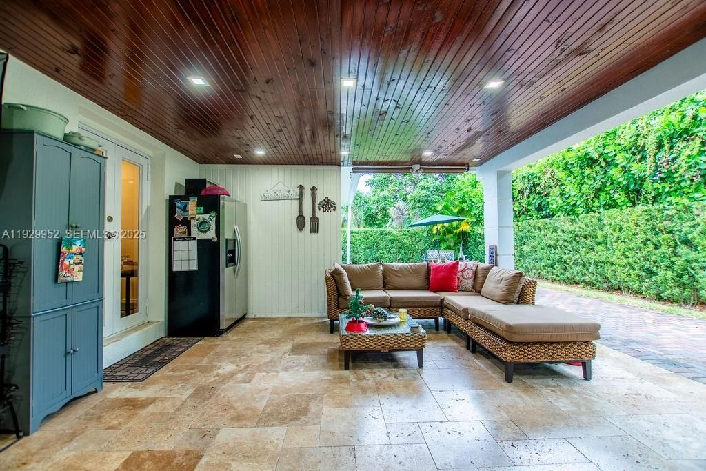 6541 Lake Como Ter, Miami Lakes, FL 33014 Photo