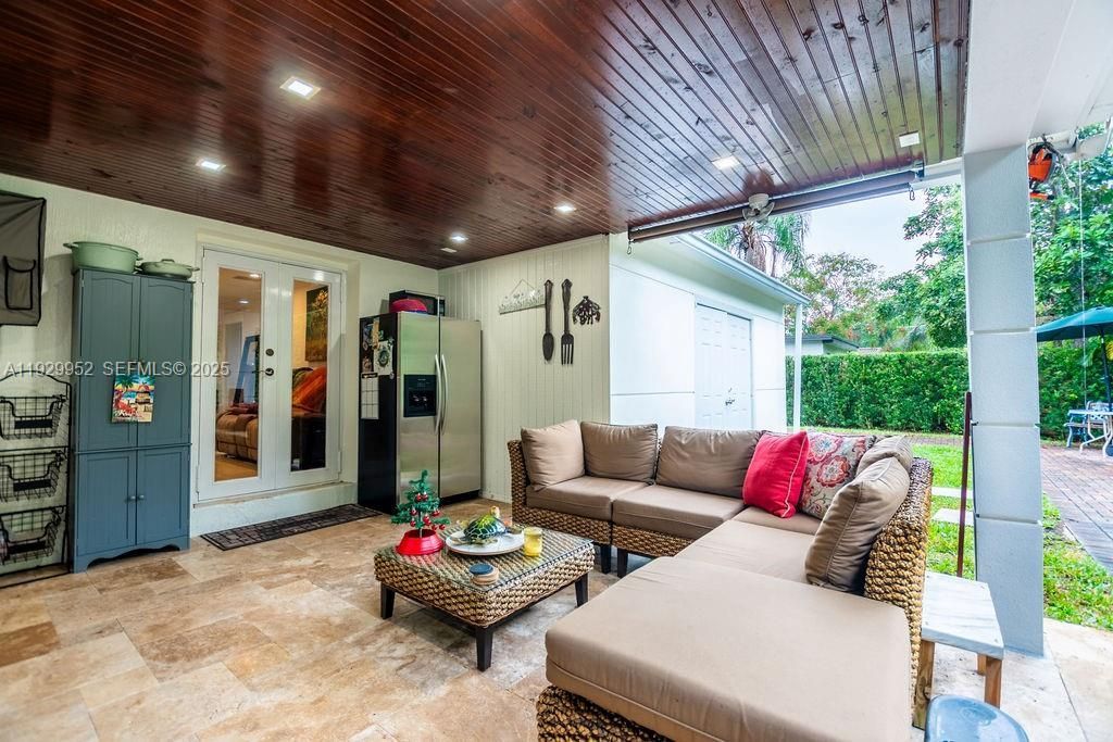 6541 Lake Como Ter, Miami Lakes, FL 33014 Photo