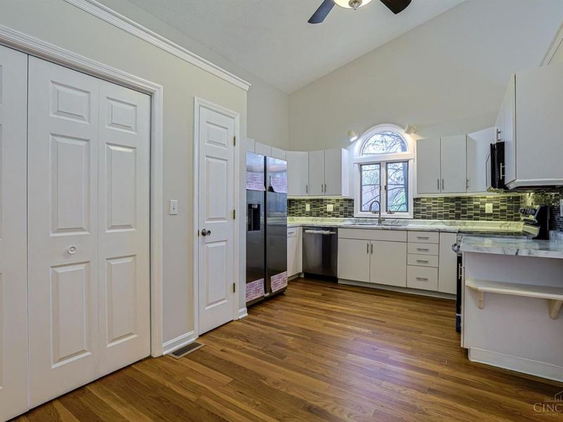 4823 Beechwood Lane, Unit 28, Middletown, OH 45042 Photo 13