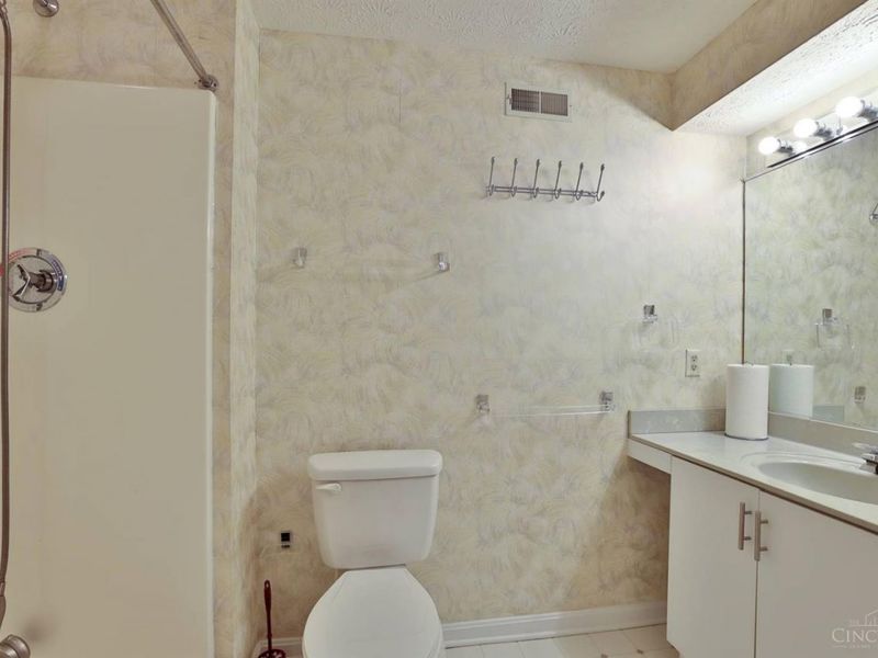 4823 Beechwood Lane, Unit 28, Middletown, OH 45042 Photo 34