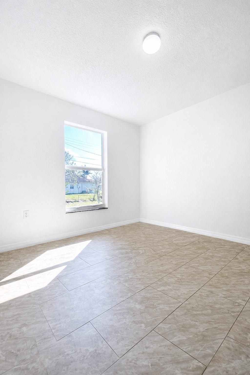 561 SW 14th St, Belle Glade, FL 33430 Photo