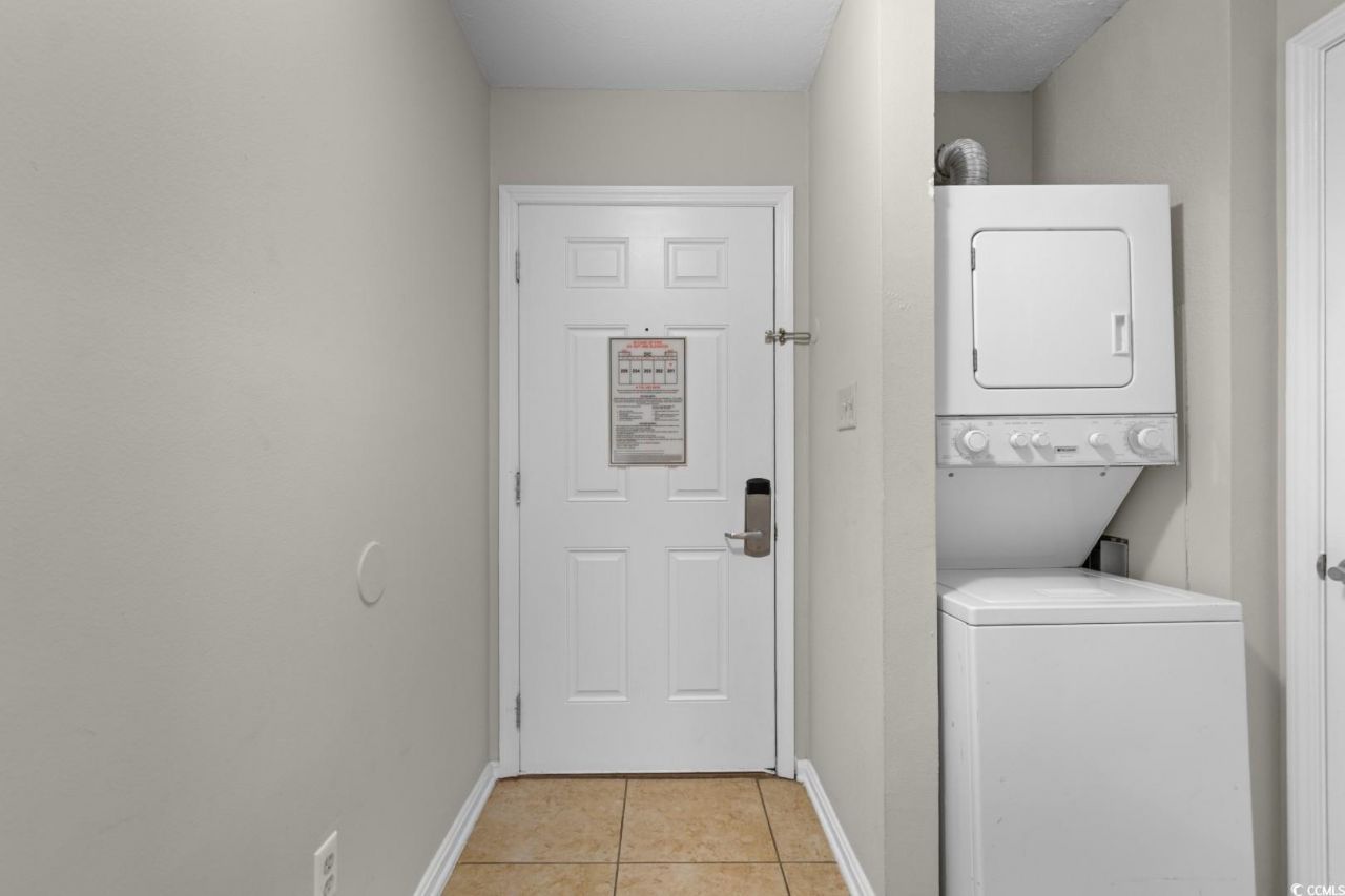 1011 S Ocean Blvd. Photo 3