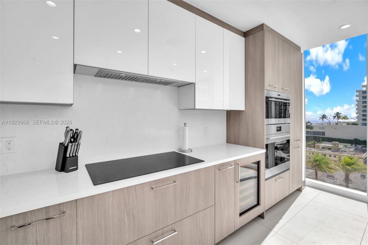 151 N Seabreeze Blvd, Unit 702, Fort Lauderdale, FL 33304 Photo