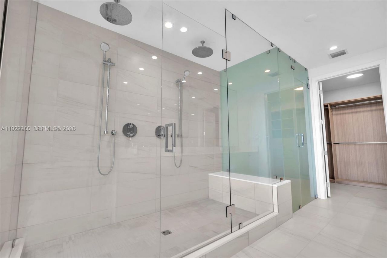 151 N Seabreeze Blvd, Unit 702, Fort Lauderdale, FL 33304 Photo