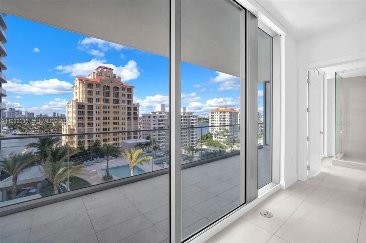 151 N Seabreeze Blvd, Unit 702, Fort Lauderdale, FL 33304 Photo