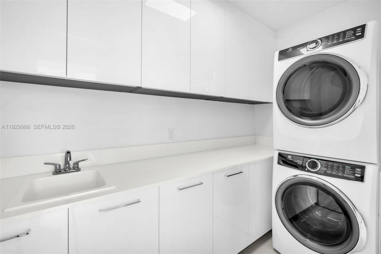 151 N Seabreeze Blvd, Unit 702, Fort Lauderdale, FL 33304 Photo