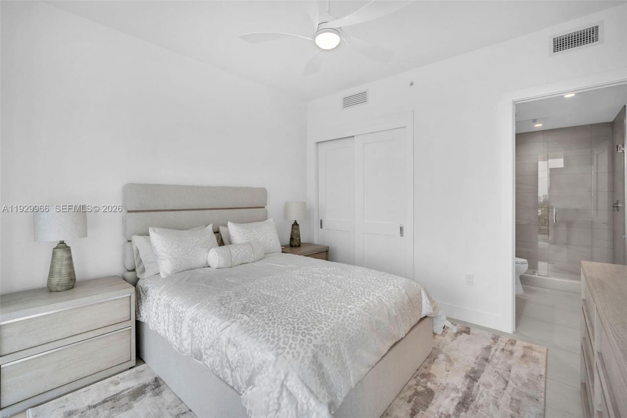 151 N Seabreeze Blvd, Unit 702, Fort Lauderdale, FL 33304 Photo