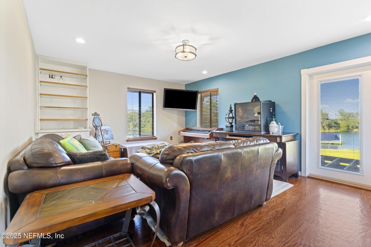 2303 Shipwreck Drive, Jacksonville, FL 32224 Photo