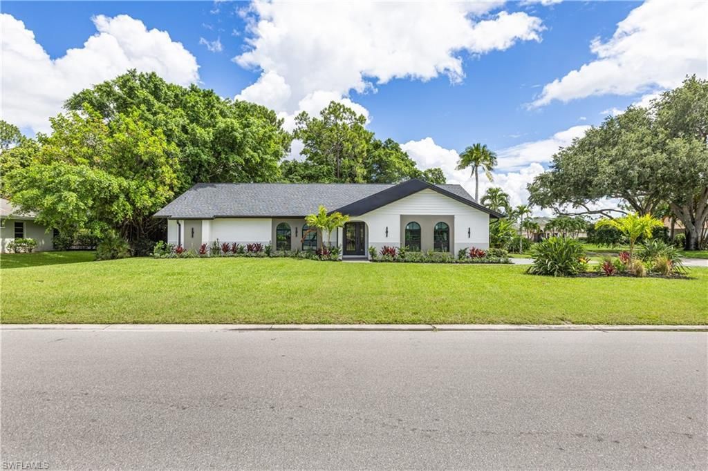 1911 Princess Ct, Naples, FL 34110 Photo