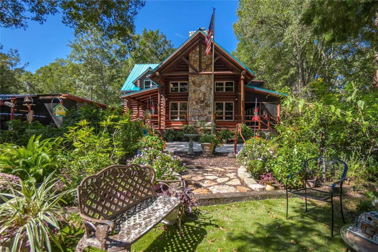 8199 W Pinoak Court, Homosassa, FL 34448 Photo