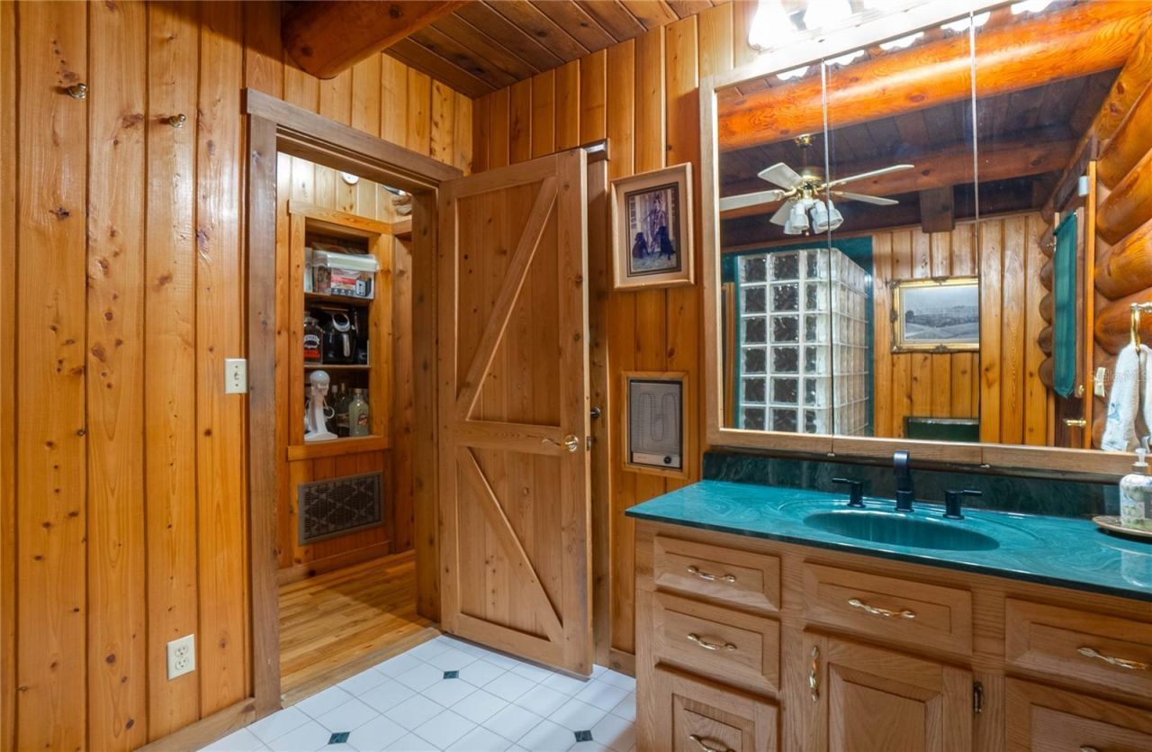 8199 W Pinoak Court, Homosassa, FL 34448 Photo