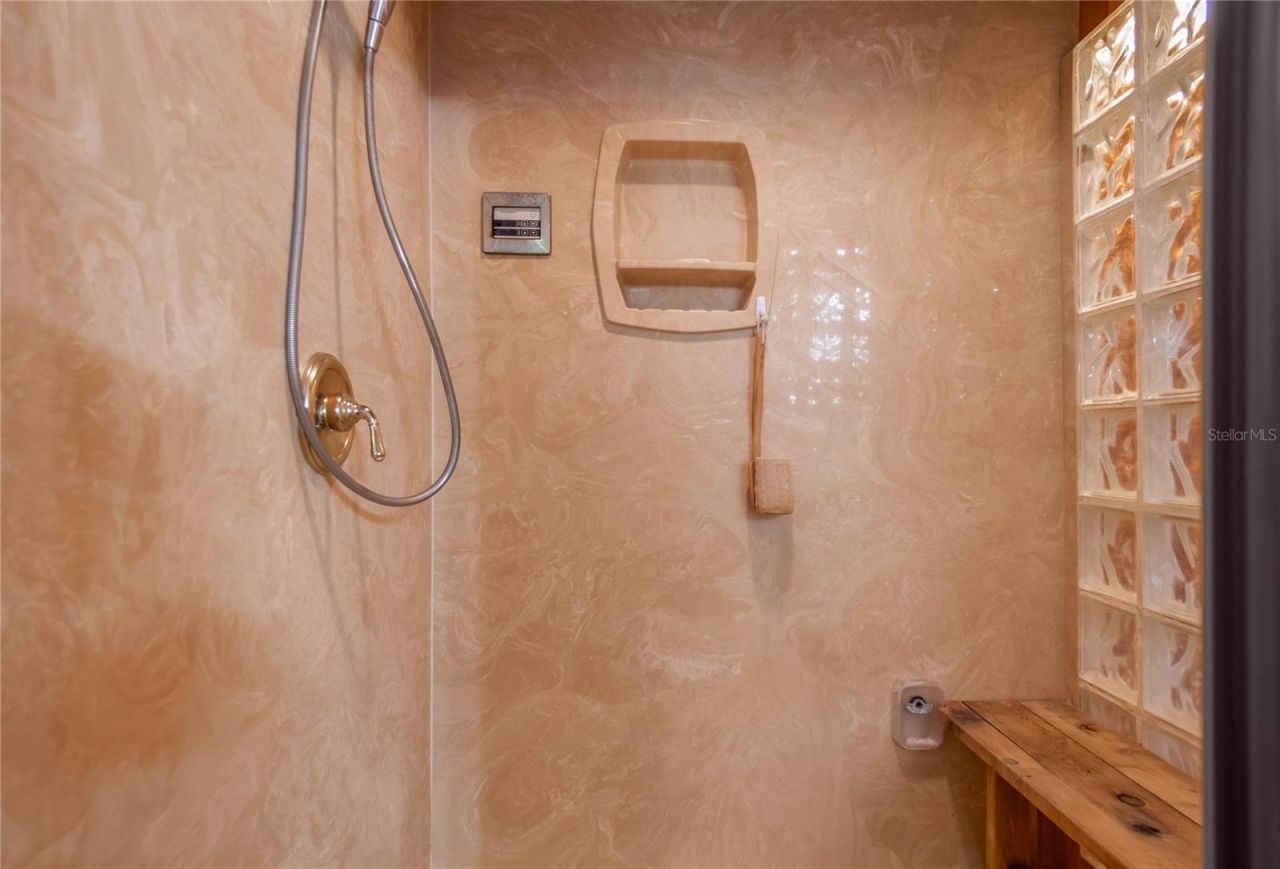 8199 W Pinoak Court, Homosassa, FL 34448 Photo