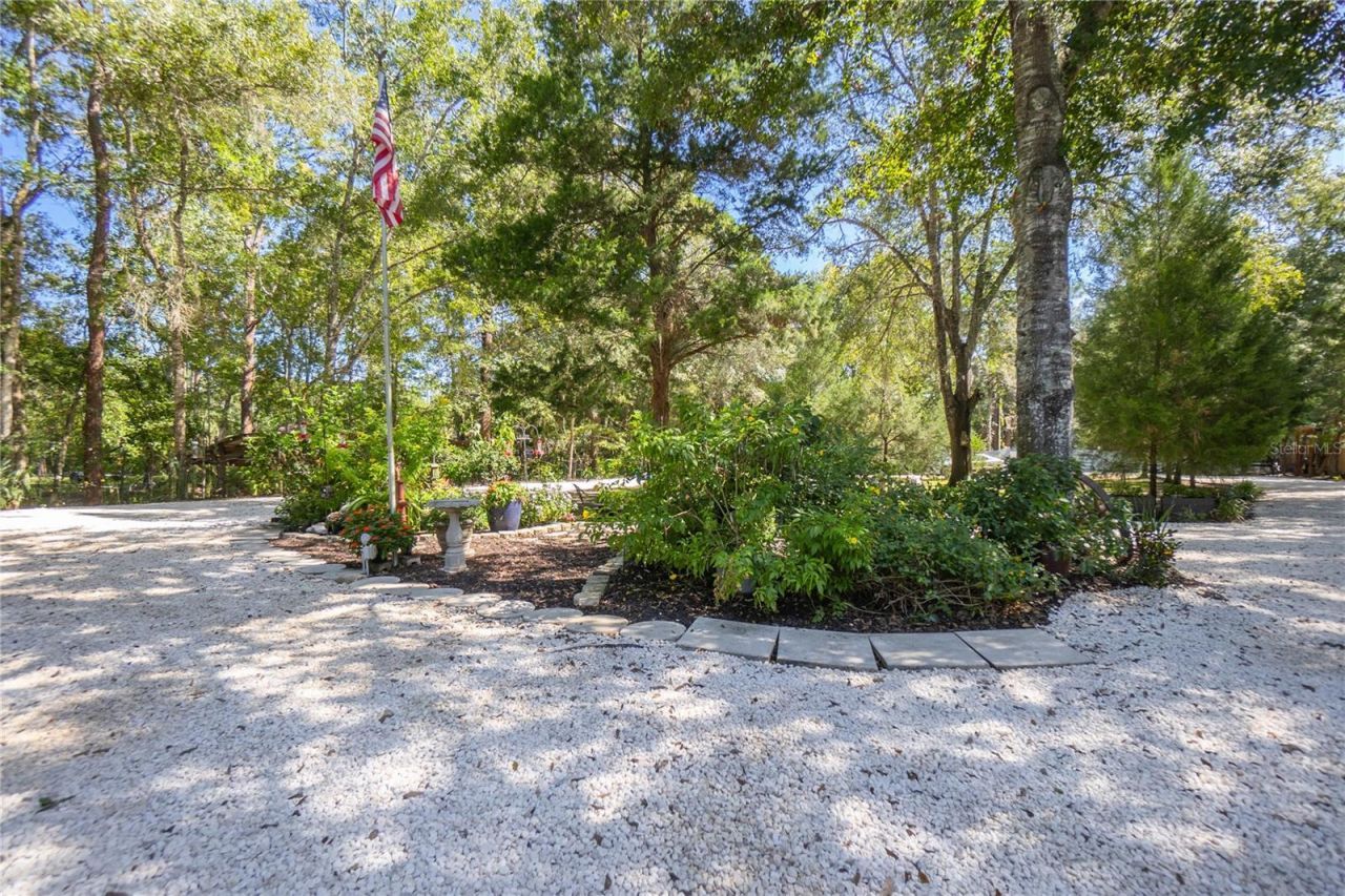 8199 W Pinoak Court, Homosassa, FL 34448 Photo