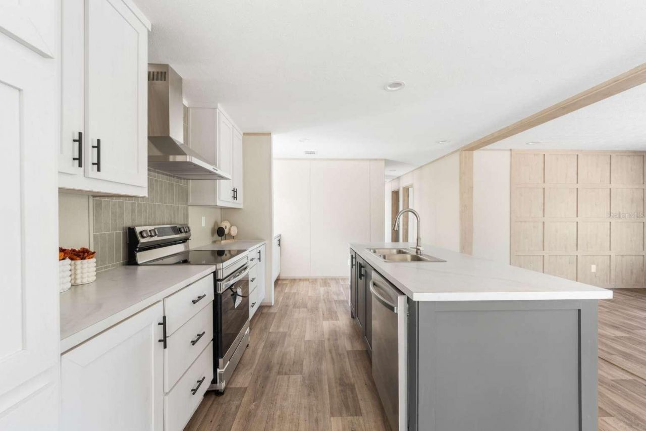 528 NE 389 Avenue, Old Town, FL 32680 Photo