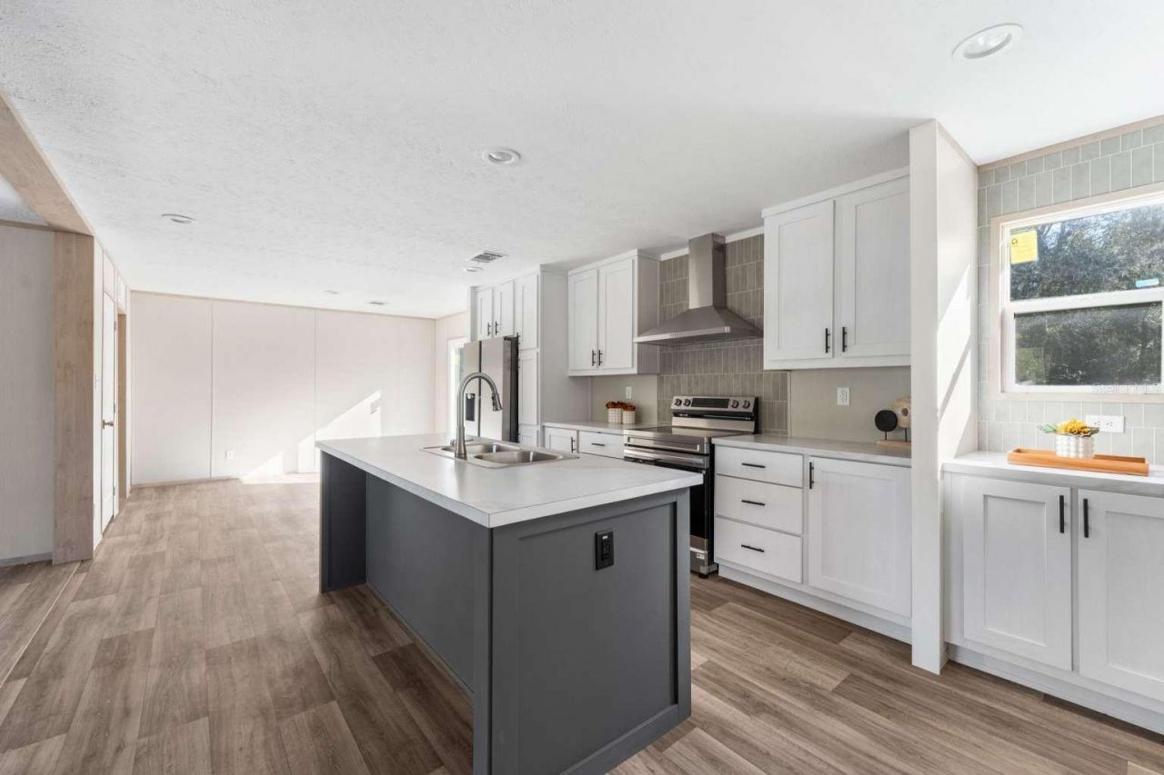 528 NE 389 Avenue, Old Town, FL 32680 Photo