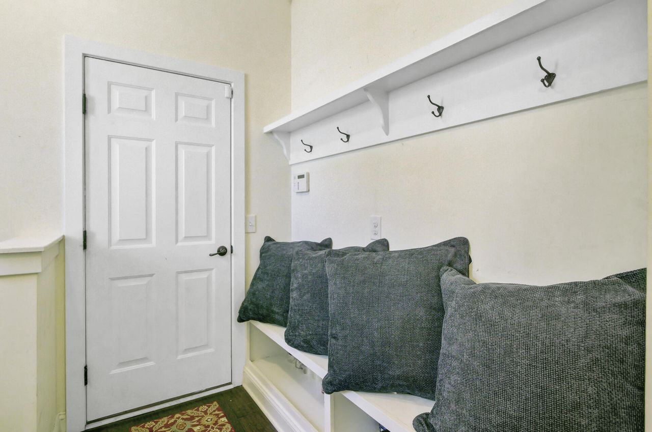 746 Goodlet Circle Photo 28