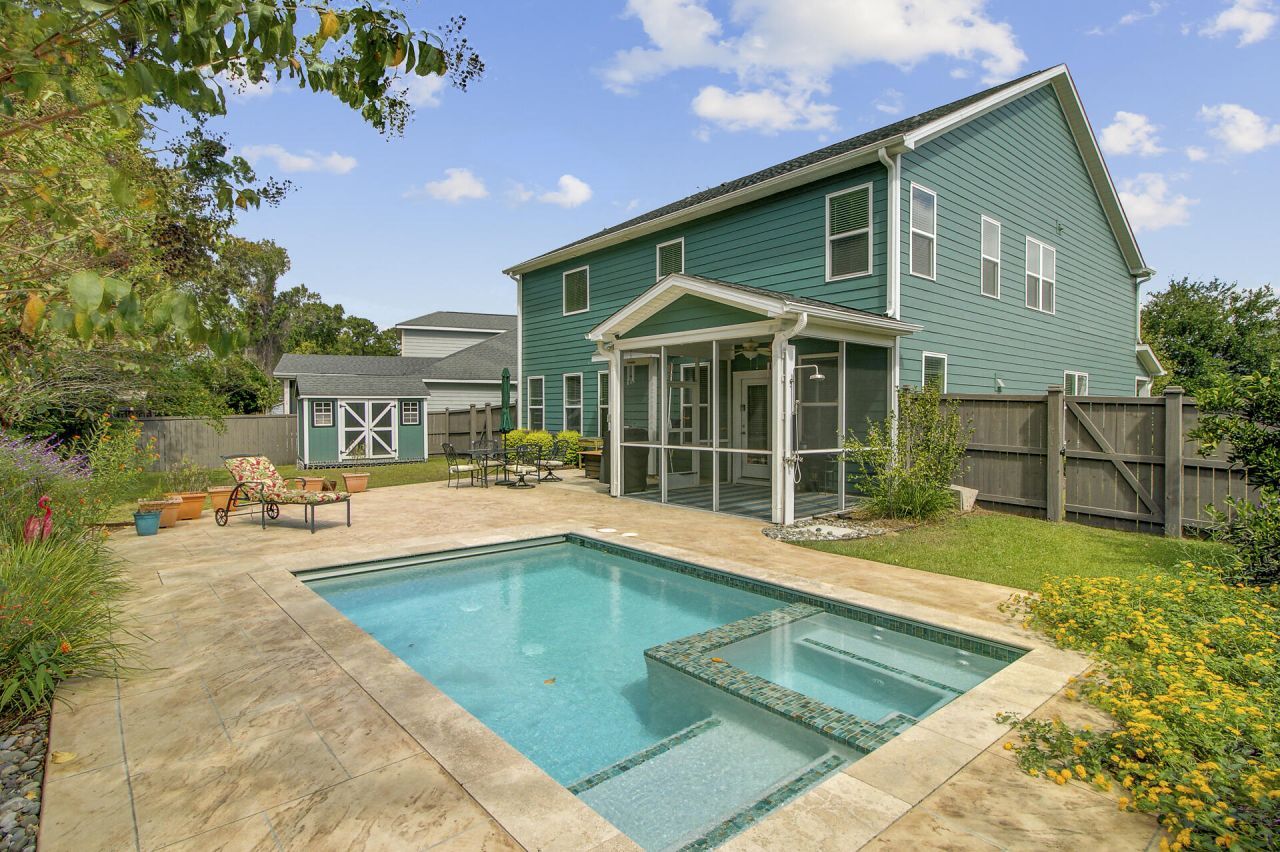 746 Goodlet Circle Photo 5